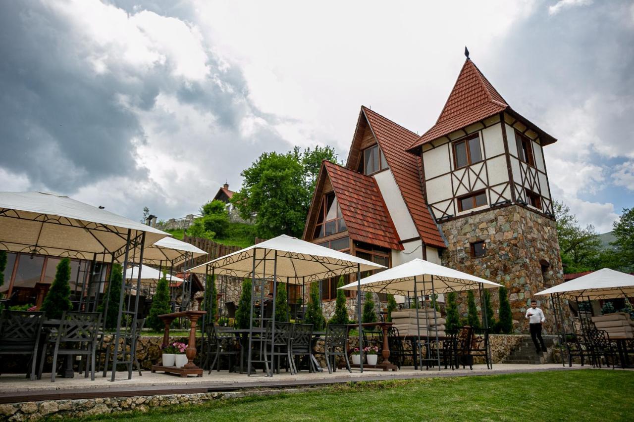 Alpine Castle Hotel Dilijan Eksteriør billede