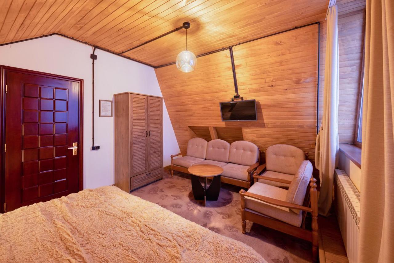 Alpine Castle Hotel Dilijan Eksteriør billede